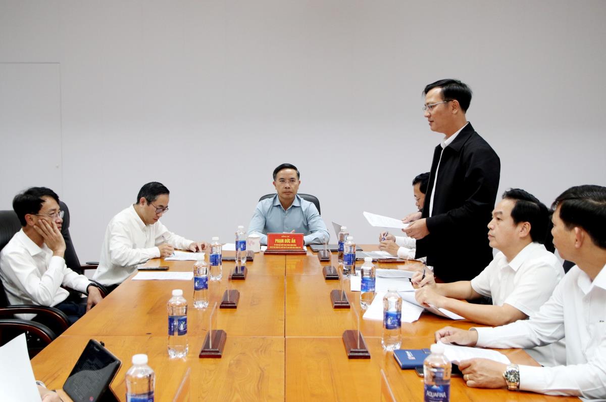 Chủ tịch UBND TP Đà Nẵng Phạm Đức Ấn chủ trì buổi tiếp công dân định kỳ ngày 16-3.