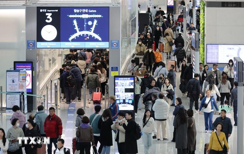 Hàn Quốc mở rộng sử dụng cổng nhập cảnh tự động cho công dân từ 42 quốc gia