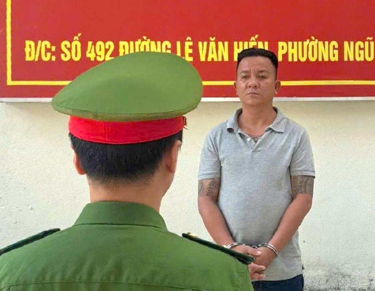 Giải Pocker trái phép do Long tổ chức thu hút khoảng hơn 30 người tham gia