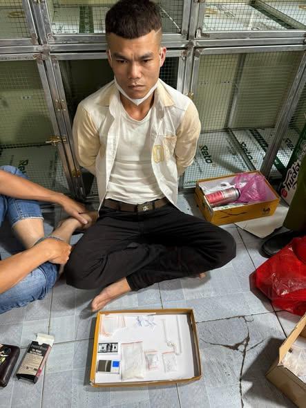 Cơ quan Công an bắt giữ đối tượng Nguyễn Văn Hiền để điều tra, làm rõ về hành vi: Mua bán trái phép chất ma túy”.