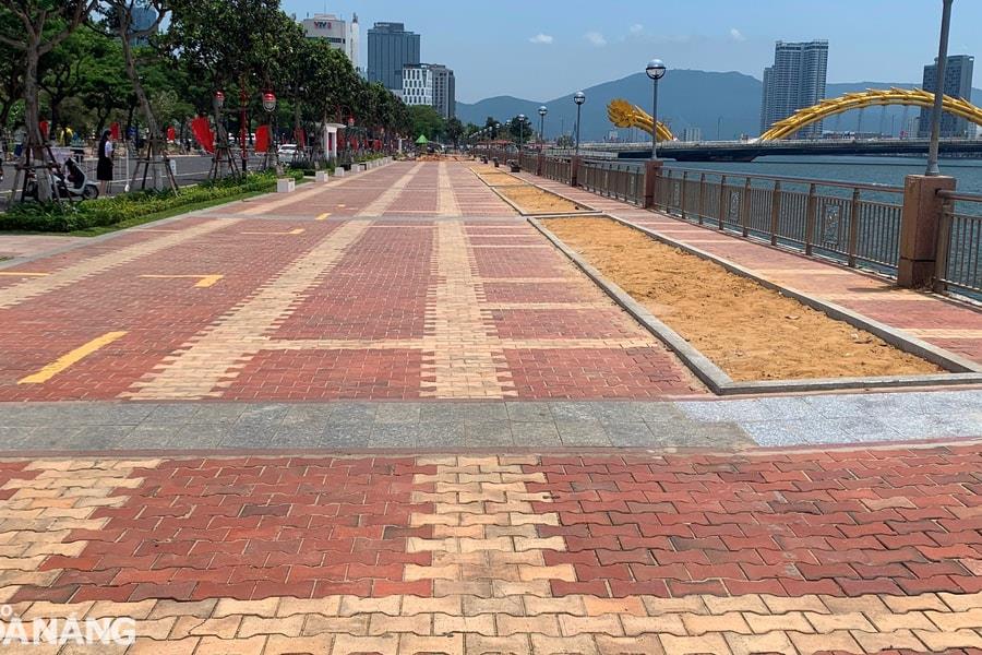 Nghĩ tiếp về… vỉa hè