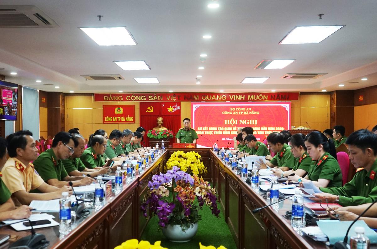 Tiếp tục triển khai quyết liệt, hiệu quả các nhiệm vụ, công tác trên lĩnh vực quản lý hành chính về trật tự xã hội