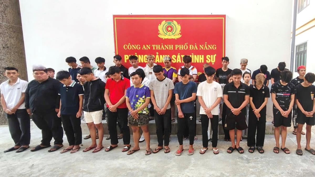 Phòng CSHS mời các thanh thiếu niên có liên quan lên làm việc
