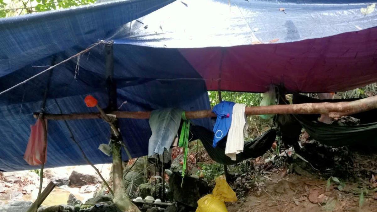 Công an xã Quế Phước truy quét đối tượng khai thác vàng trái phép