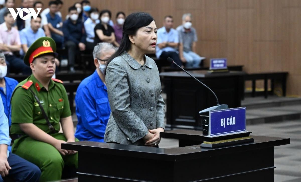 Cựu Bộ trưởng Bộ Y tế Nguyễn Thị Kim Tiến bị đề nghị mức án 5-6 năm tù