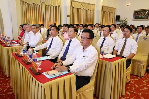 Các thí sinh được nhận bằng khen của Thành đoàn