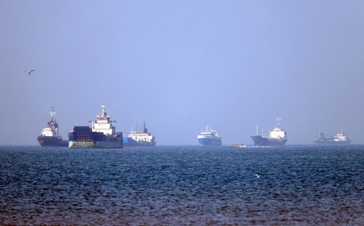 Giao tranh bùng phát tại eo biển Hormuz: Xung đột Mỹ - Iran bước vào giai đoạn nguy hiểm mới