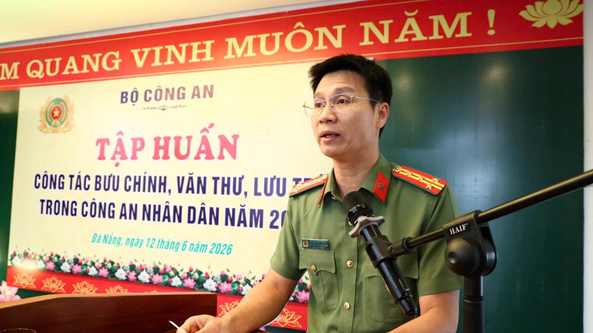 Các đại biểu tham dự lớp tập huấn