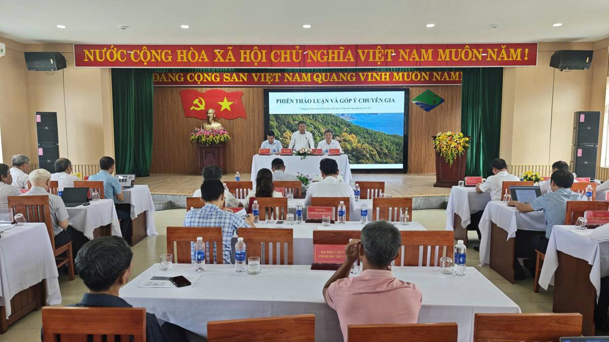 Nhiều ý kiến tâm huyết tại tọa đàm phát triển kinh tế biển phường Sơn Trà.