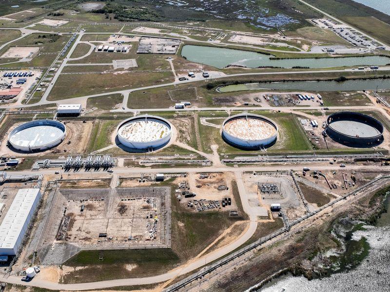 Khu lưu trữ của Kho Dự trữ Dầu mỏ Chiến lược tại cơ sở Bryan Mound ở Freeport, bang Texas (Mỹ).
