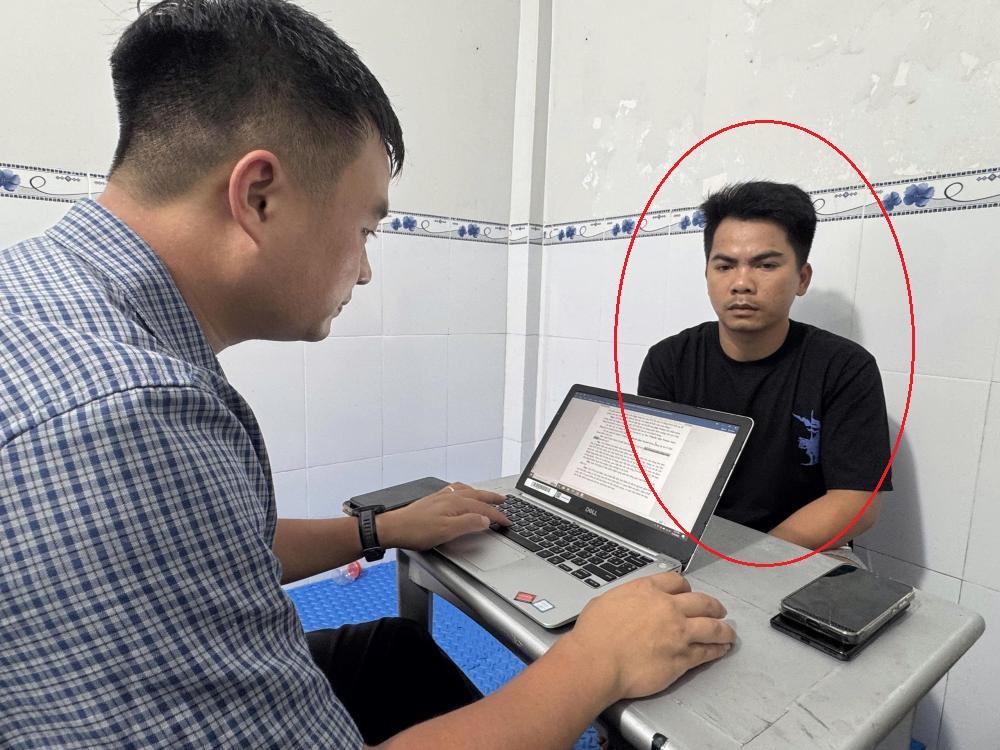 Máy móc thiết bị hiện đại để chế tạo linh kiện súng và số súng hơi nén PCP hoàn thiện bị thu giữ.