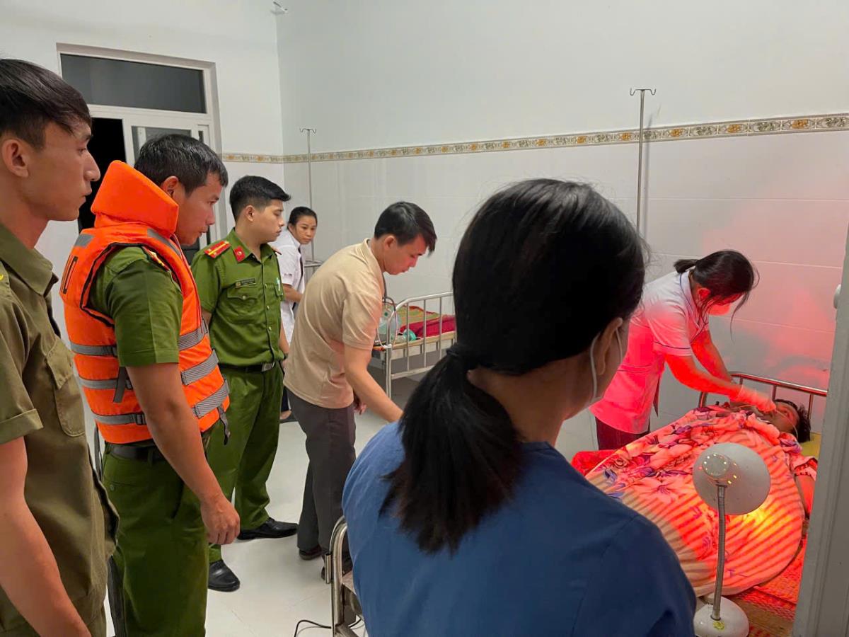 Kịp thời cứu người quyên sinh
