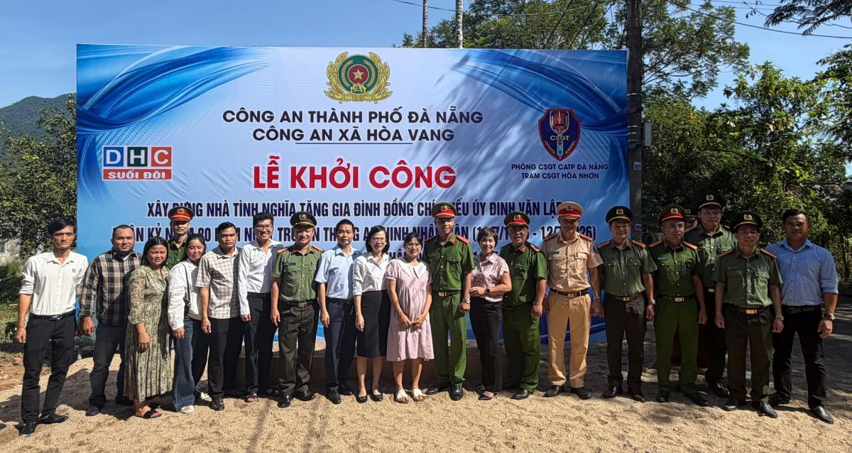 Công an xã Hòa Vang tổ chức chuỗi hoạt động an sinh xã hội thiết thực