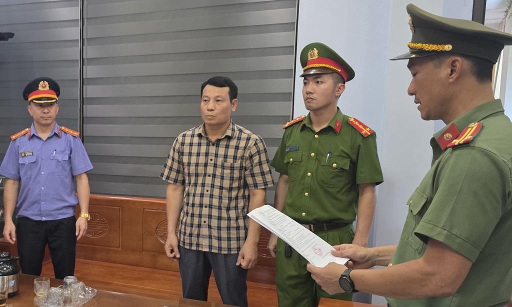 Cơ quan điều tra bắt tạm giam đối với Nguyễn Văn Đông.