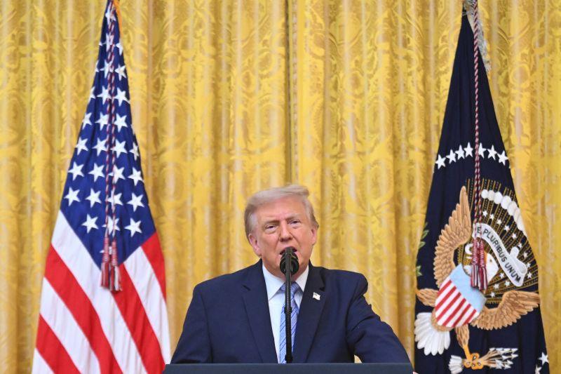 Tổng thống Mỹ Donald Trump phát biểu trước toàn quốc tại Nhà Trắng ngày 16-7. Ảnh: Getty Images