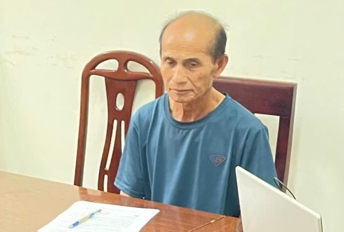 Đối tượng Mùa Nênh Thông tại cơ quan Công an.