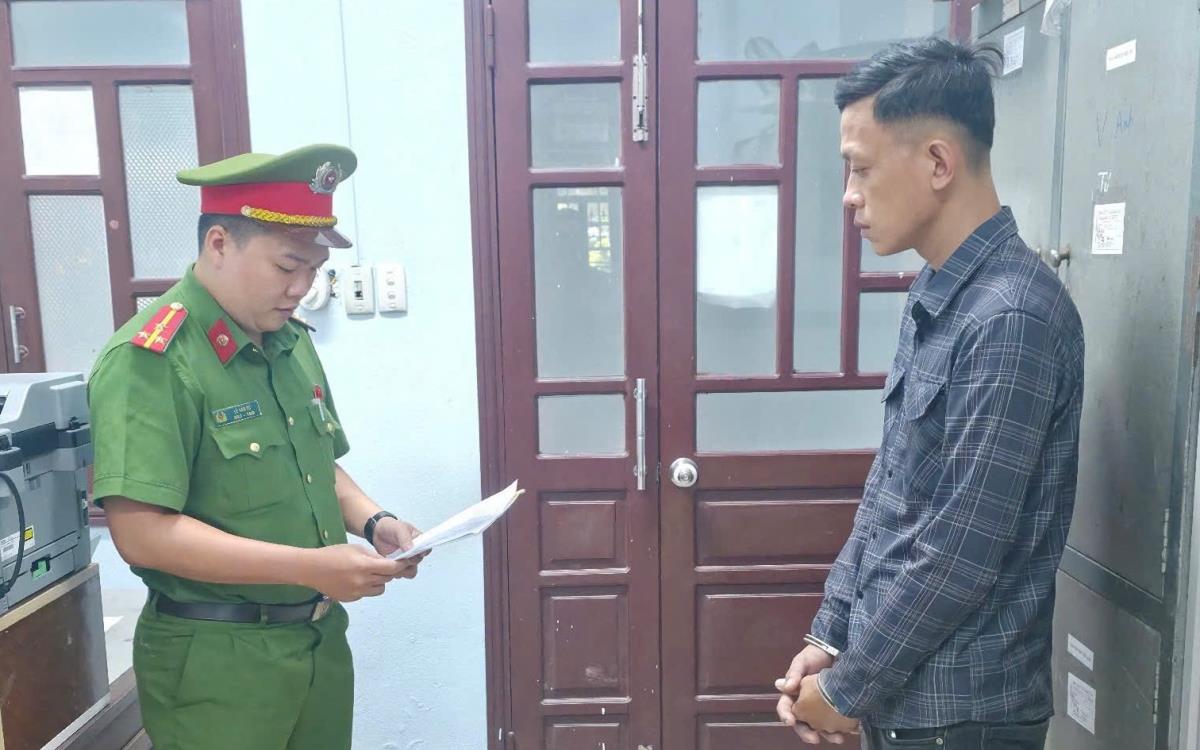 Cơ quan Công an bắt tạm giam Lê Tấn Hùng.