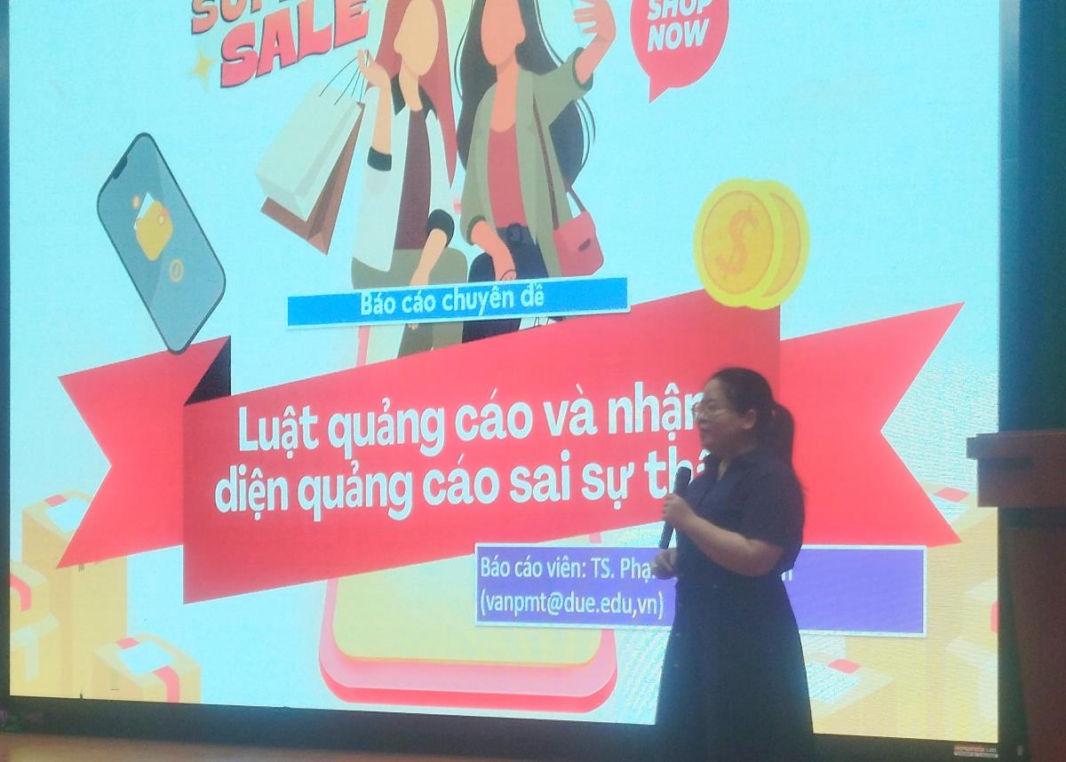 Tiến sĩ Phạm Minh Thy Vân tuyên truyền về Luật Quảng cáo và nhận diện quảng cáo sai sự thật.