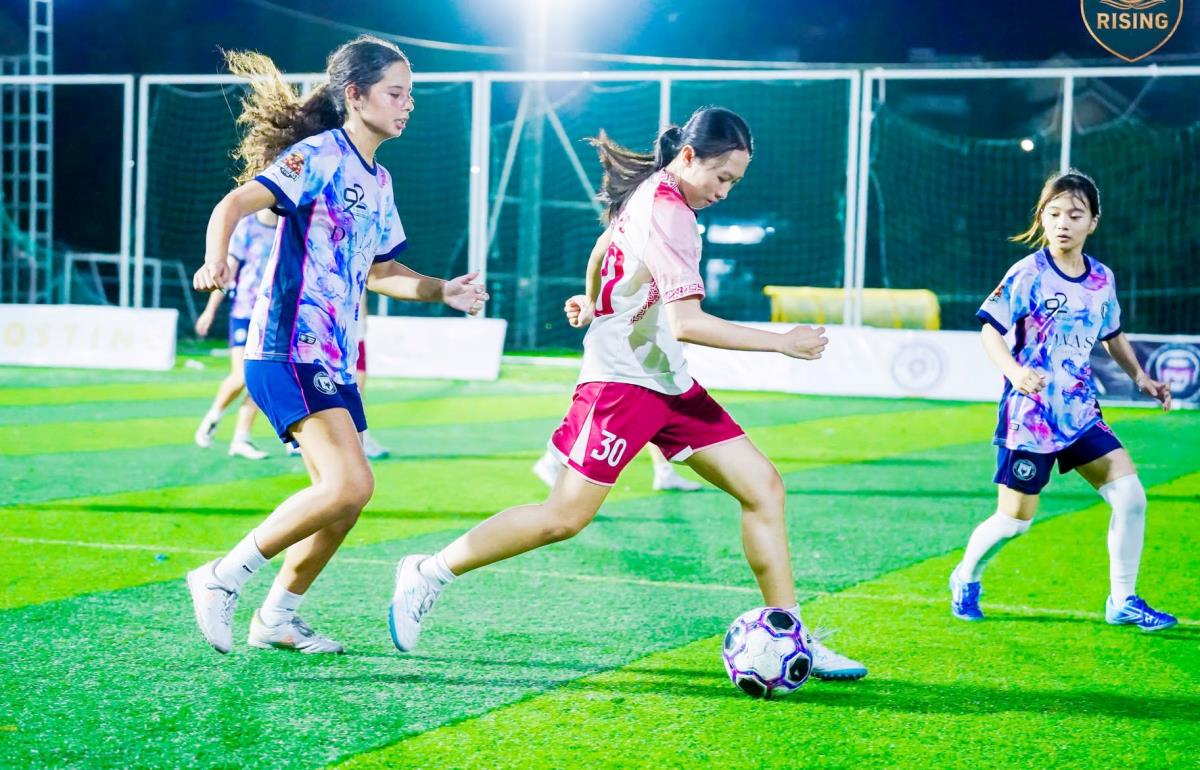 Đà Nẵng Rising Summer Cup 2026 tìm ra nhà vô địch, mở rộng sân chơi cho bóng đá nữ
