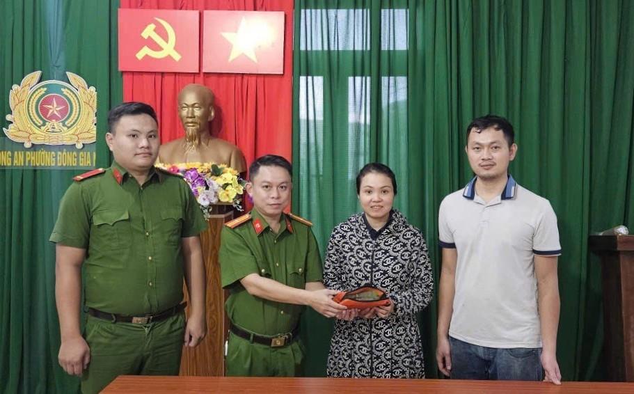 Gương người tốt việc tốt