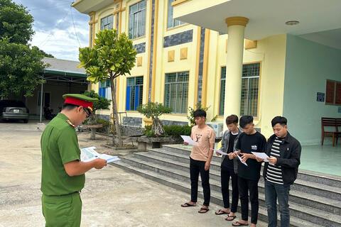 Cơ quan Công an khởi tố 4 đối tượng.
