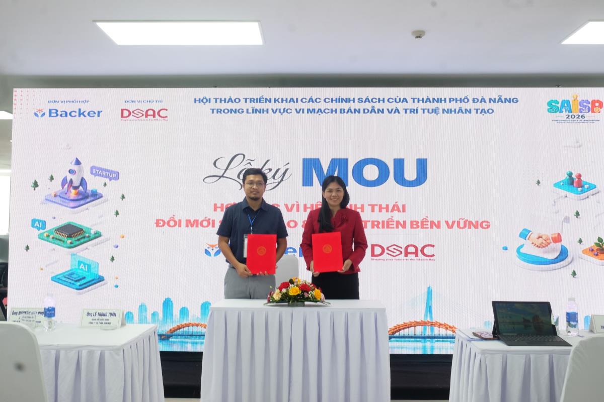 Trung tâm DSAC và Công ty Cổ phần oBacker đã ký kết biên bản ghi nhớ hợp tác.