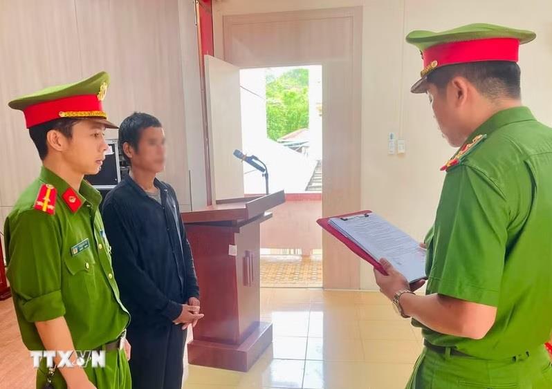 Khởi tố người đi bộ gây tai nạn chết người