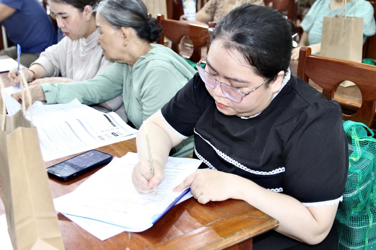 Các hộ kinh doanh cùng chính quyền, tổ chức Môi trường Thái Bình Dương quyết tâm thực hiện mục tiêu Dự án