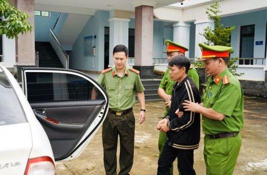 Cơ quan Công an bắt giữ đối tượng Liêm.