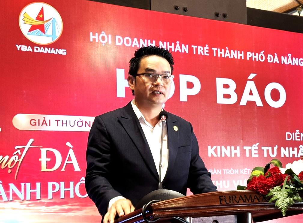 Ban Tổ chức chia sẻ, trao đổi và trả lời những thắc mắc, vấn đề liên quan đến Giải thưởng.
