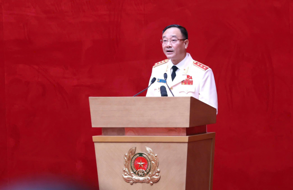 Thứ trưởng Phạm Thế Tùng thông báo việc phân chia các Tổ đại biểu, hướng dẫn tổ chức, sinh hoạt các Tổ đại biểu dự đại hội.