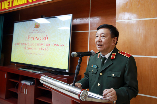 Thiếu tướng Đỗ Triệu Phong phát biểu tại buổi lễ.