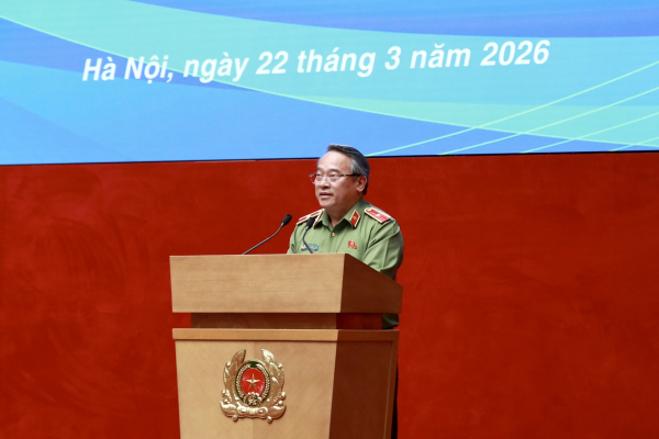 Thiếu tướng Tạ Quang Huy, Phó Chánh Thanh tra Bộ Công an, nguyên Trưởng ban Thanh niên, Bí thư Đoàn Bộ Công an khóa 19 phát biểu tại buổi lễ.