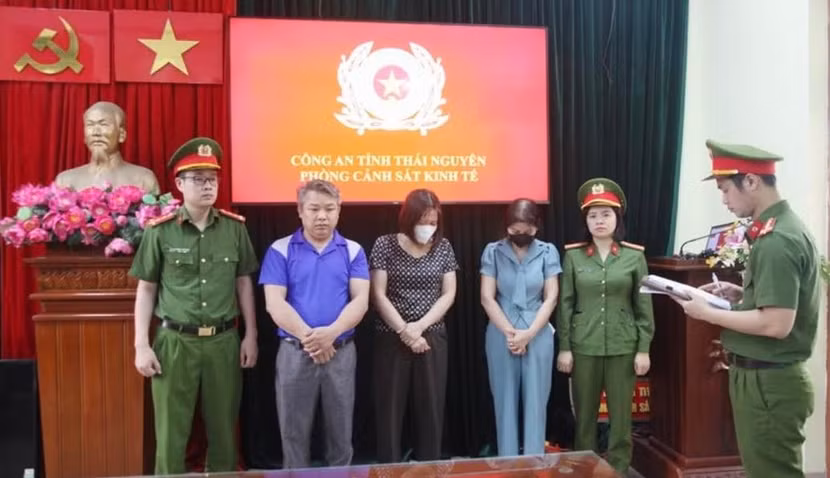 Khởi tố Hiệu trưởng mầm non ăn chia hoa hồng từ thịt bẩn