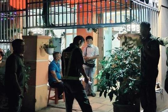 Nhà nghỉ K.V, nơi xảy ra vụ việc nghi án mạng.