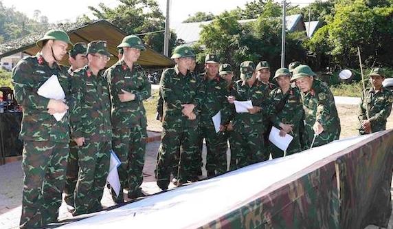 Quân khu 5 kiểm tra công tác sẵn sàng chiến đấu tuyến biển đảo của Đà Nẵng