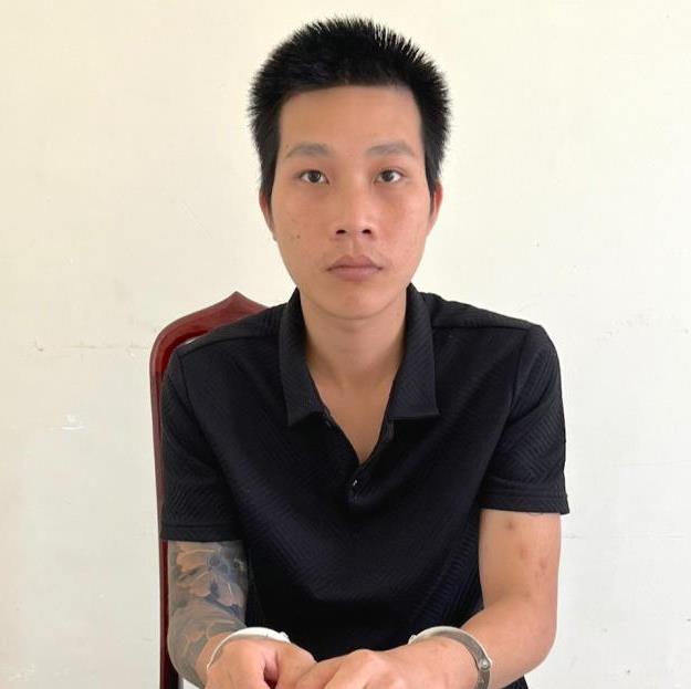 Đối tượng Lê Văn Vĩnh