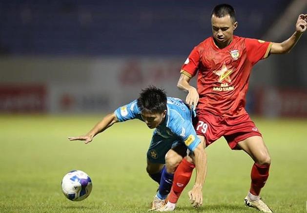 Hà Nội FC chiêu mộ Mai Sỹ Hoàng