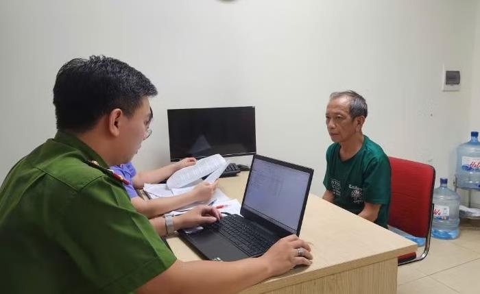 Công an Hà Nội bắt giữ Thần y rởm về hành vi lừa đảo chiếm đoạt tài sản