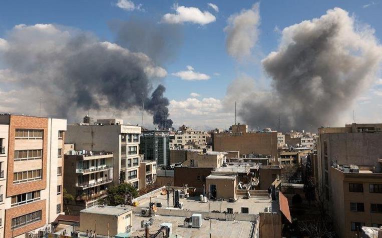 Iran tuyên bố không đàm phán với Mỹ, xung đột Trung Đông lan rộng