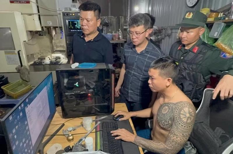 Phá đường dây sản xuất, mua bán súng quy mô lớn dưới vỏ bọc xưởng cơ khí dân dụng
