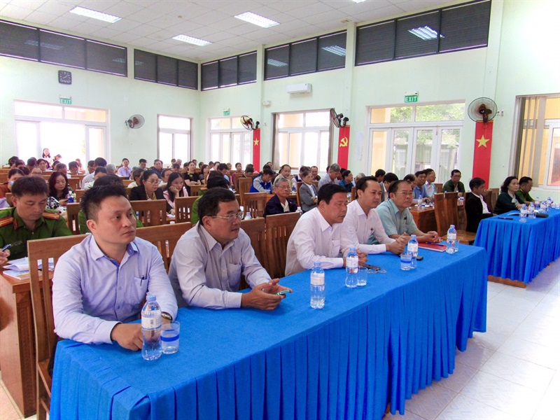 Các học viên tham gia lớp bồi dưỡng nghiệp vụ công tác Đảng cho Bí thư chi bộ và cấp ủy viên cơ sở đợt I năm 2022.