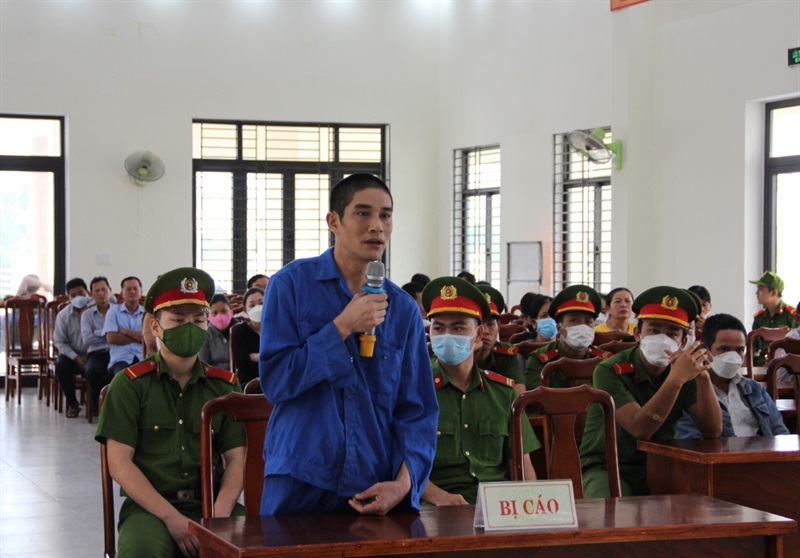 Bị cáo Nguyễn Mạnh Quân tại phiên tòa.