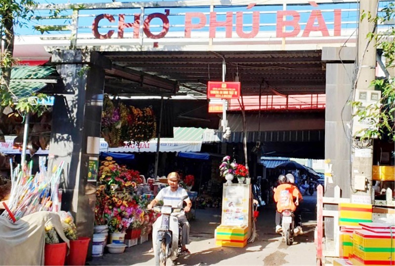 Chợ Phú Bài được phê duyệt 450 lô quầy, nhưng Cty Vạn Thành Phát tự ý phân thành 644 lô.