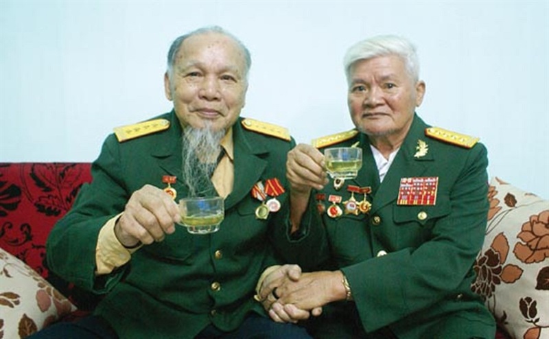 Đại tá Ngô Đức Tấn và vợ năm 1989.