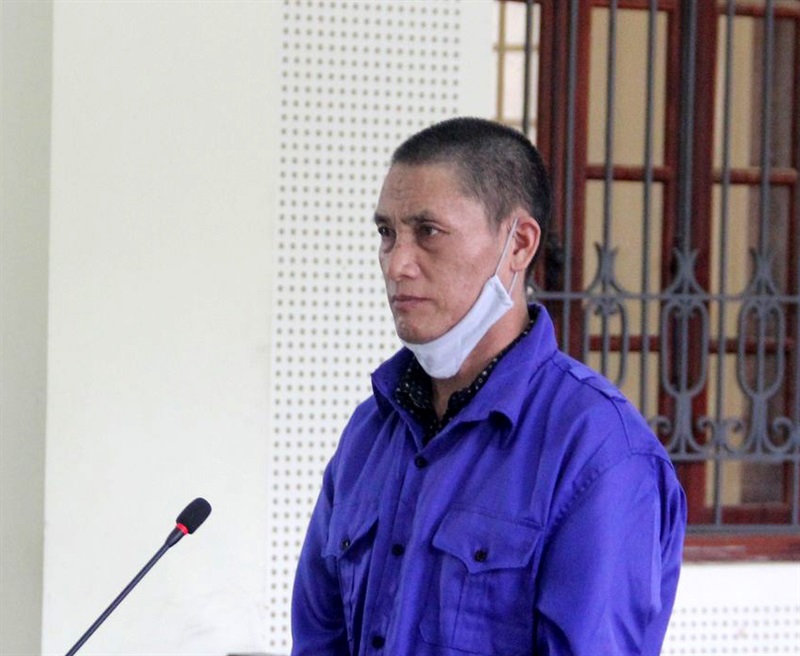 Bị cáo Thò Chá Nhìa.