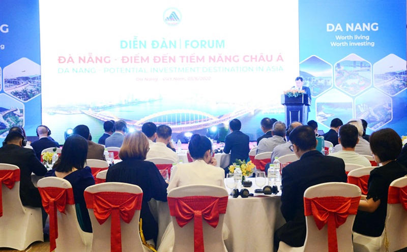 Phó Chủ tịch UBND TP Đà Nẵng Trần Phước Sơn phát biểu khai mạc Diễn đàn “Đà Nẵng điểm đến tiềm năng Châu Á”.