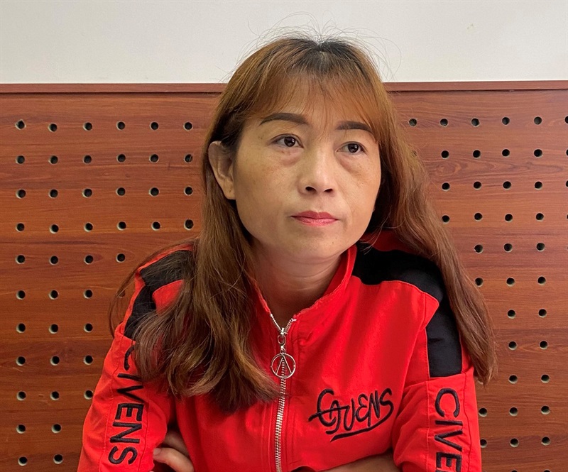 Đối tượng Lương Thị Năm tại cơ quan công an.