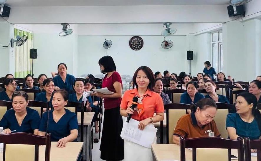 Tập huấn vệ sinh an toàn thực phẩm bán trú trong trường học