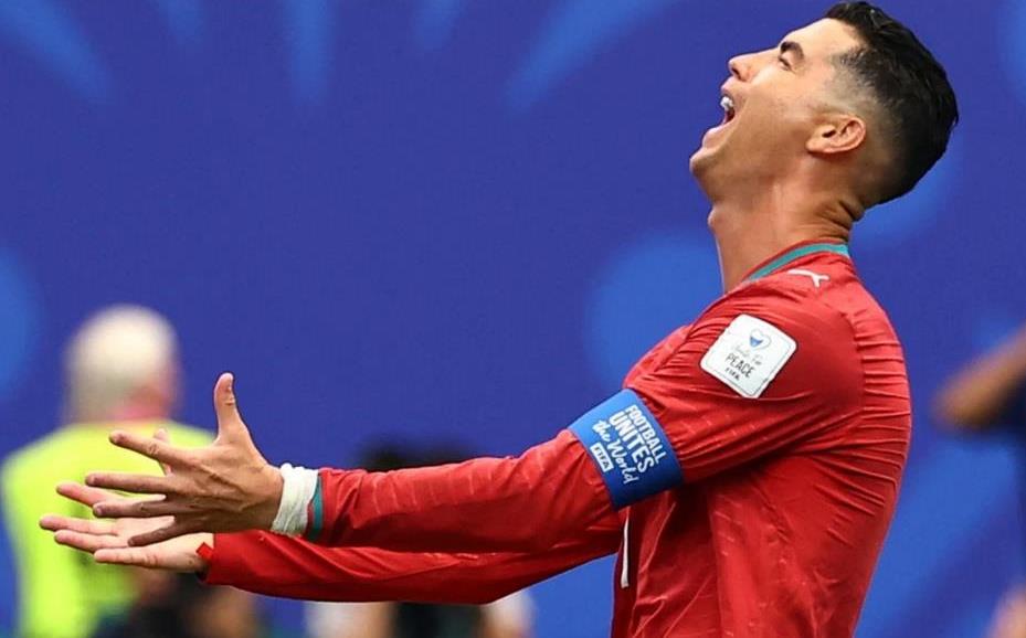 Messi gọi, Ronaldo không trả lời